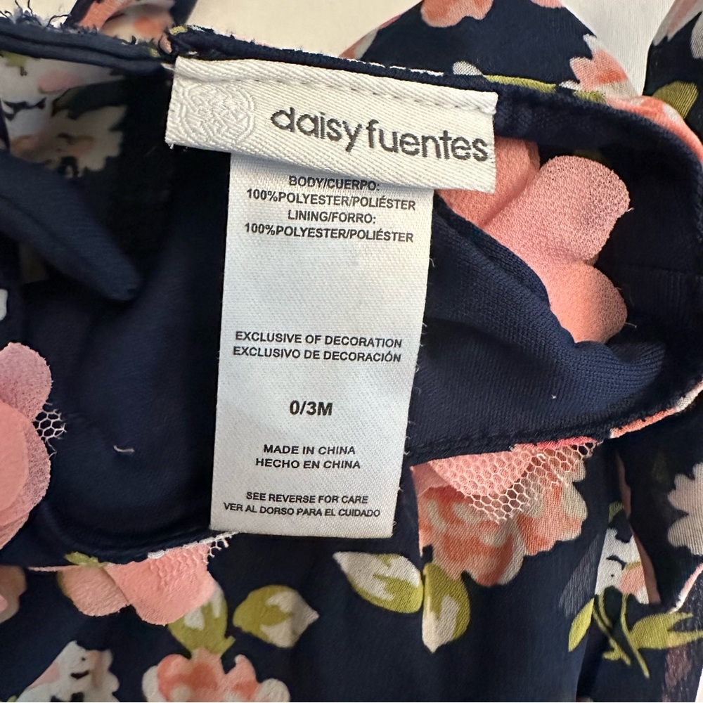 Carter’s baby girl bodysuit and headband - Picture 2 of 3
